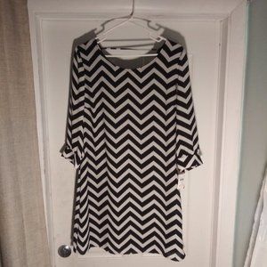 Zig Zag Black & White fun dress